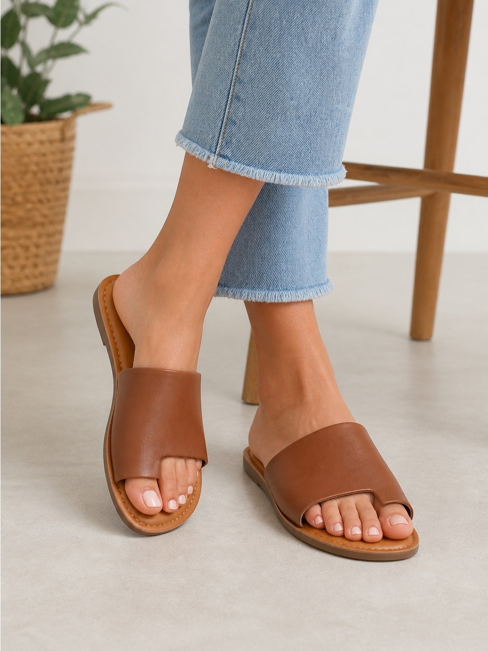 Lucky Brand Brown Leather Slide Sandals | Minimalist Flat Mules Size 8.5